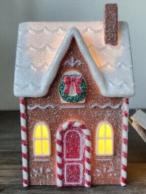 2024 TARGET BULLSEYE Light Up Village Gingerbread House. NWT